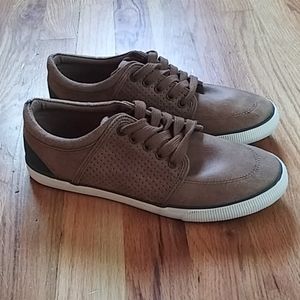 Boys Wesley Suede Sneakers Cat & Jack target 6 tan shoes